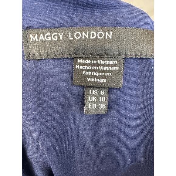 Maggy London Navy Flutter Sleeve Sheath Dress – Size 6 - Picture 14 of 15